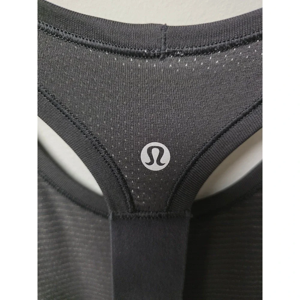 Lululemon Swiftly Tech T-Back Tank Top Womens 12 Black Racerback Running Gym EUC